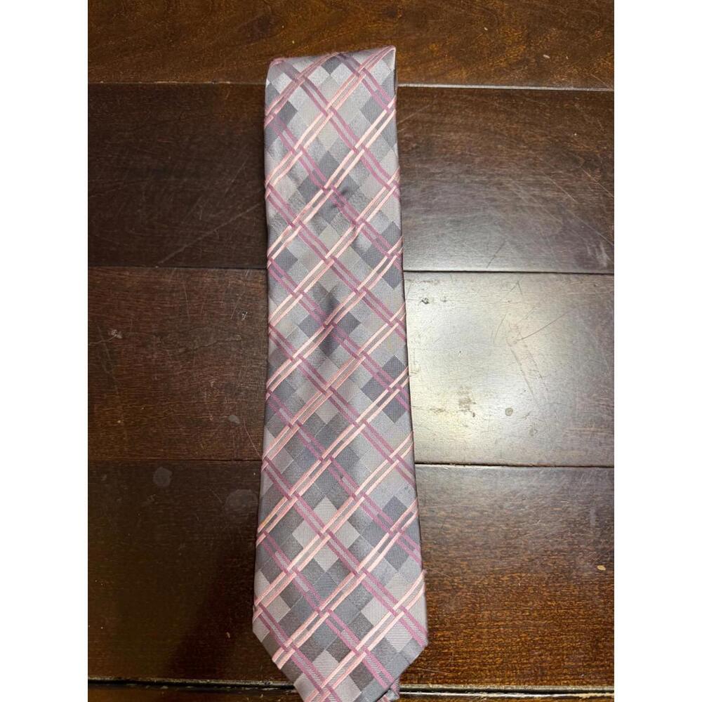 Geoffrey Beene Gray and Pink Plaid Silk Necktie